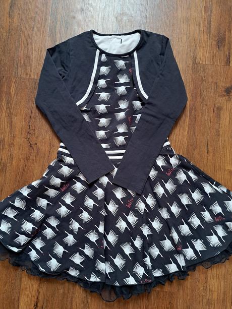 Šaty na príležitosť cca 146, 146