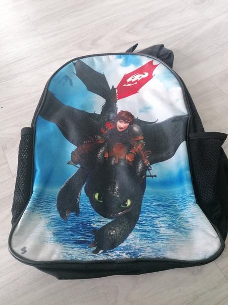Ruksak ako si vycvičiť draka,