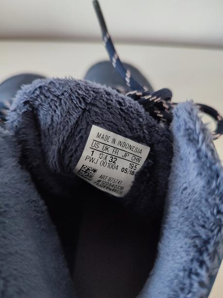 Zateplené kotníkové tenisky, adidas,32