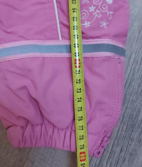 Ružová zimná kombinéza, 92