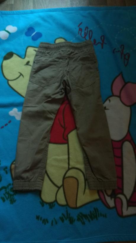 Športové nohavice, 116