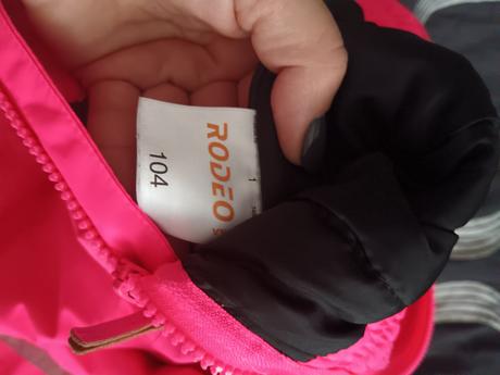 Oteplovacky s vetou z flisu, 104