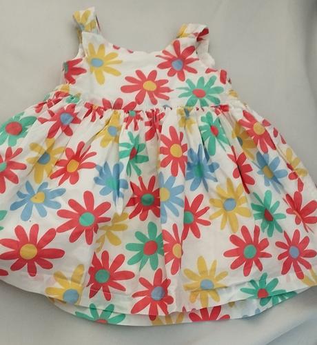 Šatnik od 3 do 6 m pre dievčatko, 62