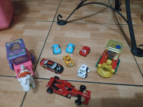 Mix - hračiek postavičiek, 