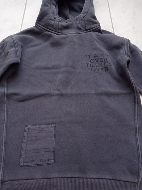 Balík oblečenia-mikiny, 122–134