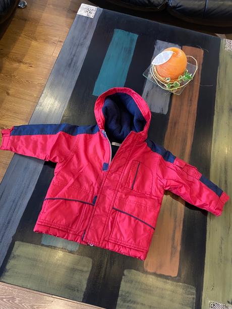 Zimna vetrovka, george,86