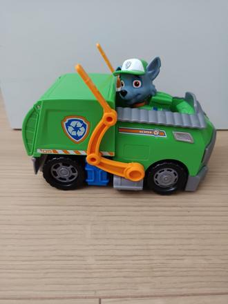 Paw patrol - rocky s autom, 