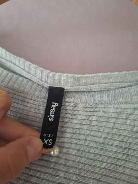 Svetrík, sinsay,xs