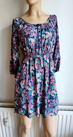 Šaty kvetinové tu, tu,s