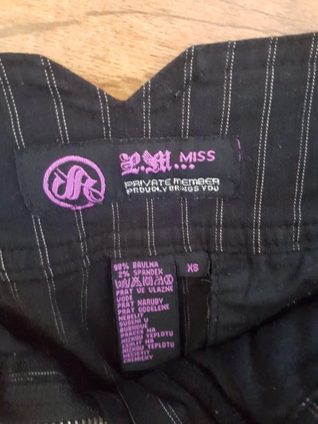 Športovo-elegantná sukňa veľ. xs/s, xs