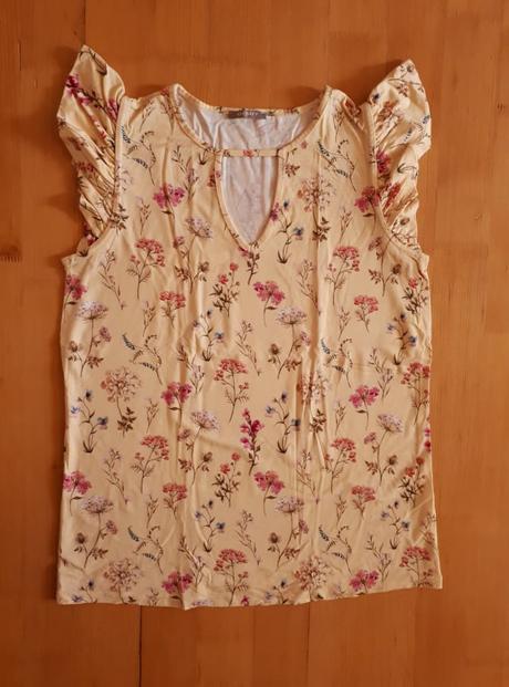 Žltá kvetovaná blúzka s volánikmi, orsay,m