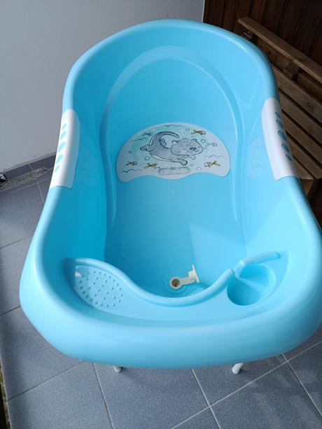 Vanička na kupanie so stojanom chipolino, 