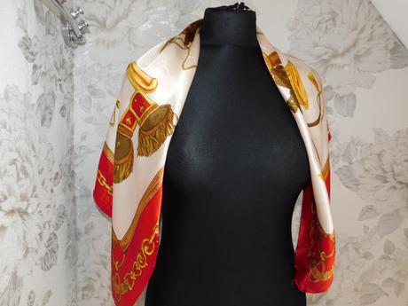 Pekna luxusna šatka, l