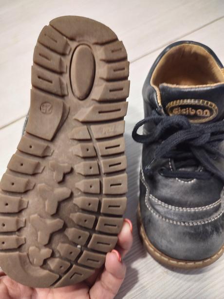 Topánky, ciciban,25