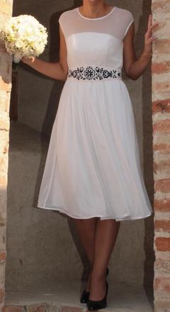 Spoločenské šaty, 38