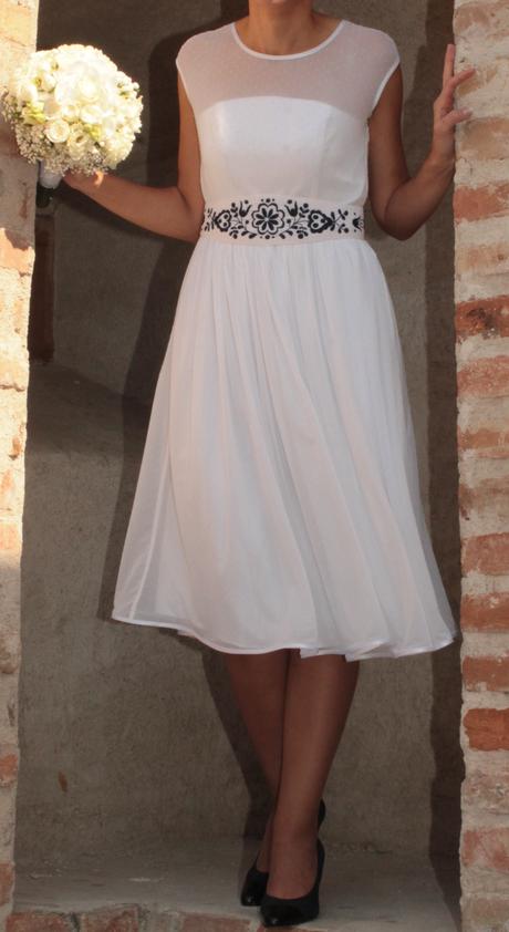 Spoločenské šaty, 38