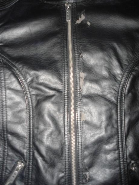 Cierna kozenkova bunda, 176