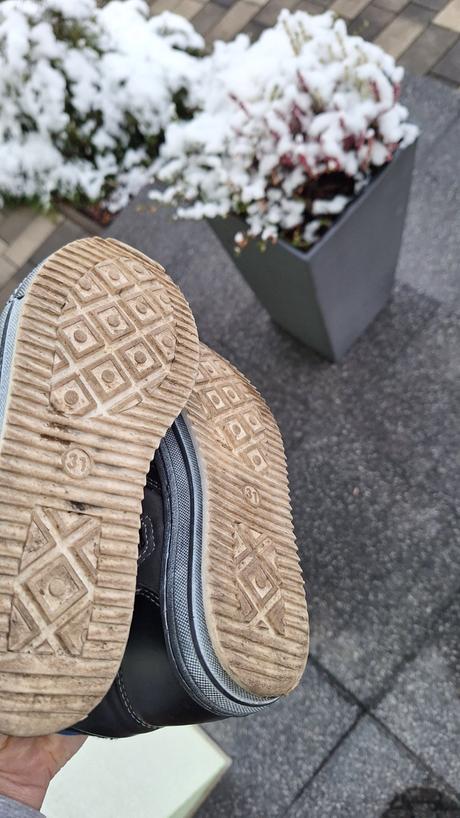 Topanky-tenisky vyteplene, 31