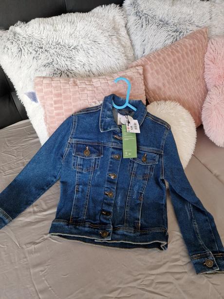 Reserved  bunda, reserved,128