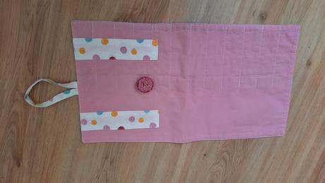 Peračník na farbičky,