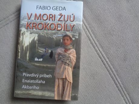 Predám knihu v mori žijú krokodíly, 