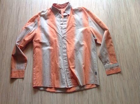 Košeľa darujem k nákupu, l