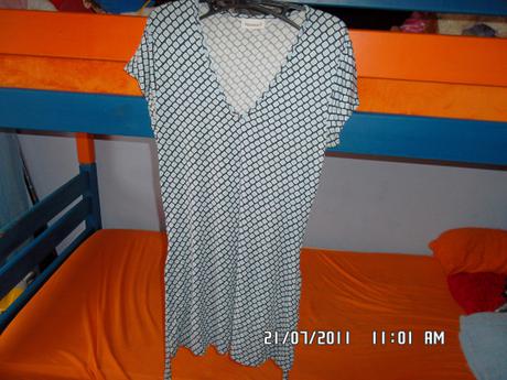 Predlžena tunika alebo šaty, m