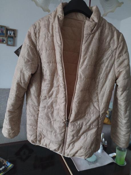 Predám dámsky bundu obojstrannú nový orexsuvanu, c&a,40