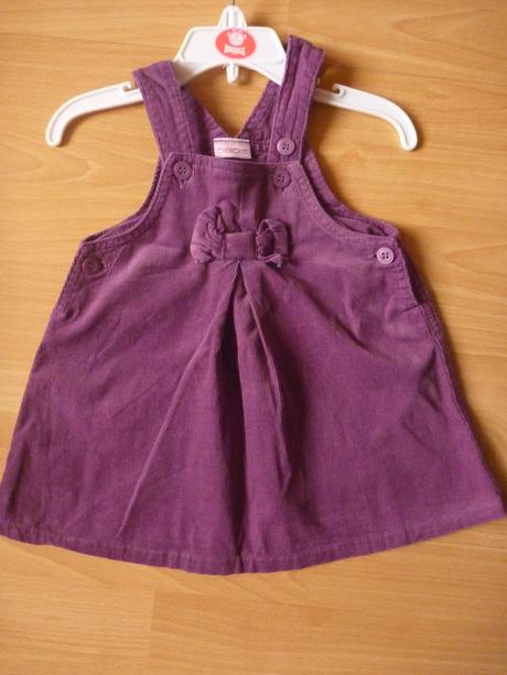 Fialové šaty, cherokee,80