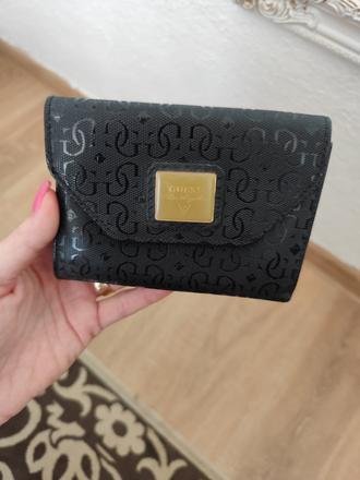 Peňaženka, guess