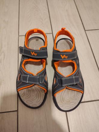 Sandale, deichmann,39