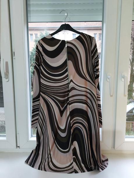 Dámske saty la pierre, m