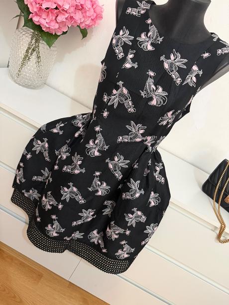 Pinko made in italy - dizajnové žakárové šaty, pinko,m
