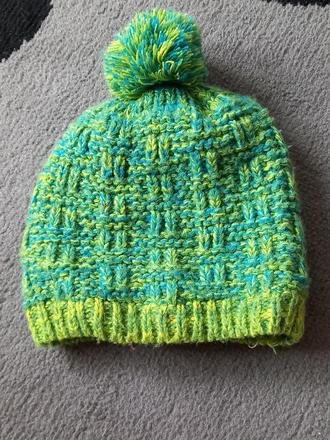Predám chlapčenskú čiapku pre dieťa do 6 mes., <50