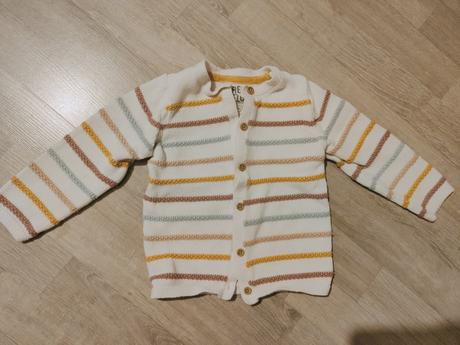 Svetrík na gombíky, f&f,86