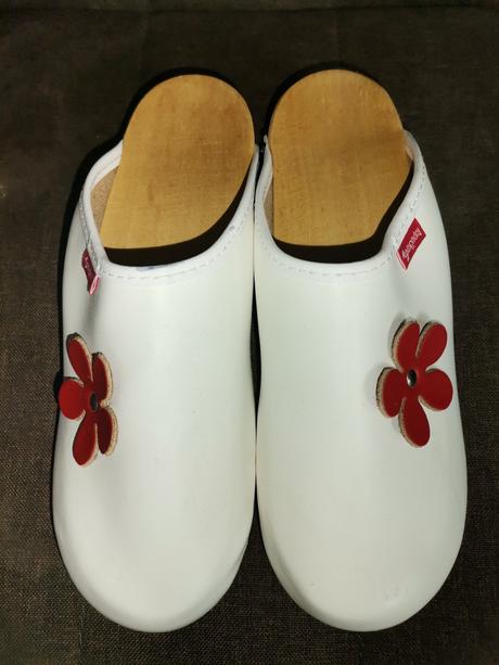 Dreváky papučkovo, 38