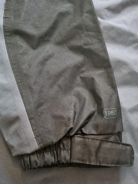 Prechodna bunda, 140