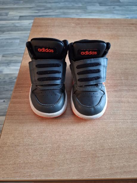 Adidas tenisky, adidas,23