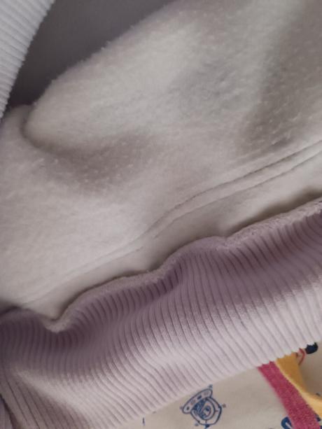 Mikina s kapucňou veľ.s, s