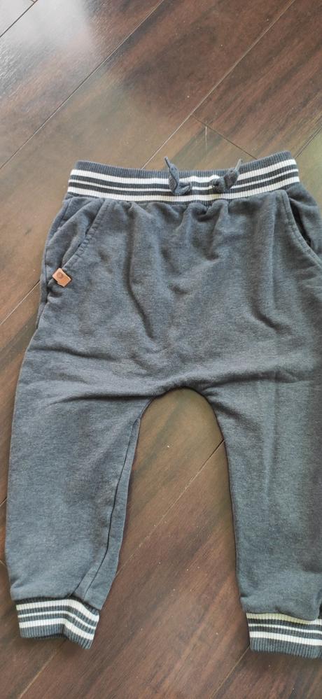 Tepláčiky pomp de lux + druhé grátis, pompdelux,92