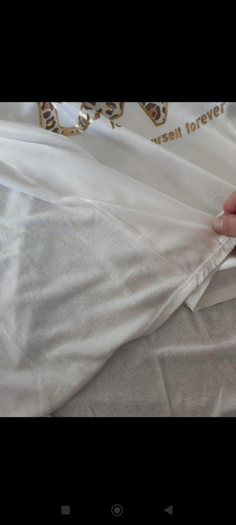 Dámske svetrikove tričko,