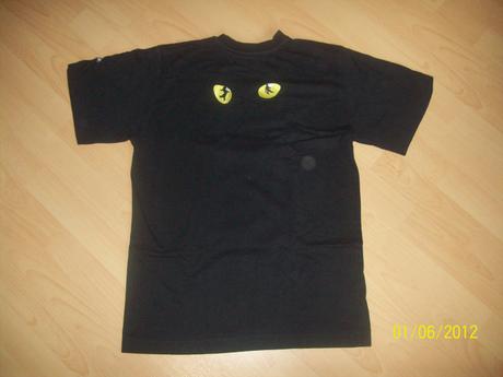Čierne tričko, s