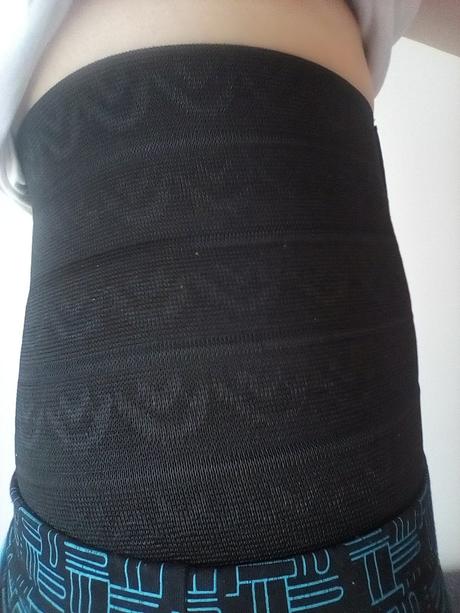 Poporodny stahovaci pas na brusko - cierny, 