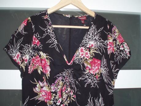 Dámske spol. šaty č. 46 - 44, 44