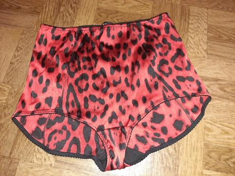 Nohavičky dolce gabbana., m