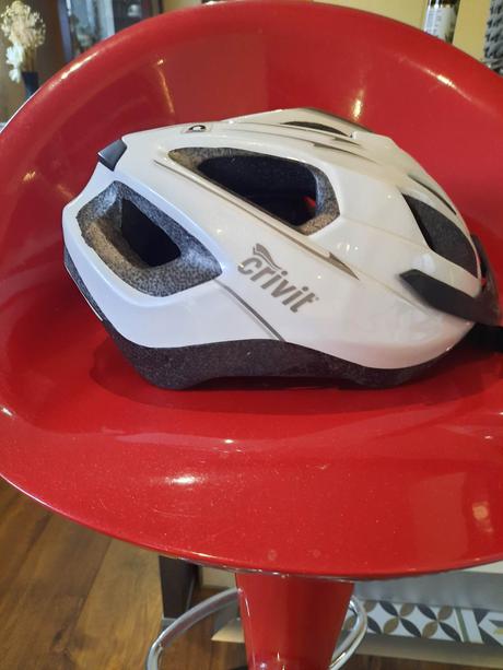 Cyklistická helma crivit, s