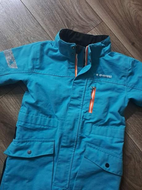 Zkmný overal everest, 92