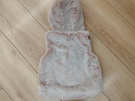 Úžasná vestička, nutmeg,92