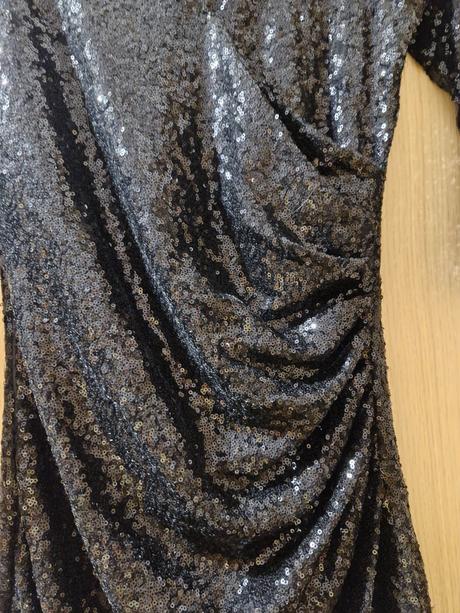 Flitrovane saty, cubus,s