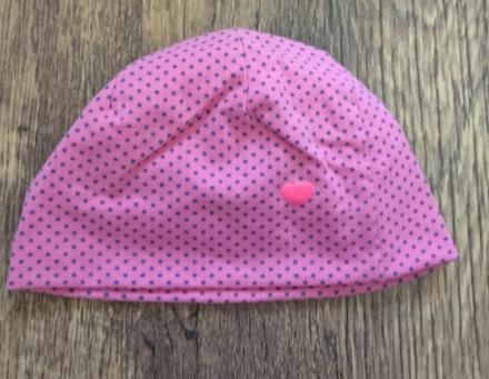 Prechodná čiapka bodkovana, 74